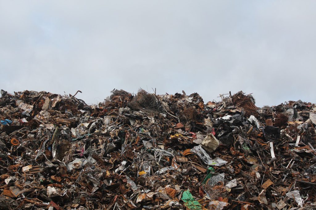 Unión de Consumidores rechaza que se controle la basura que genera cada ciudadano